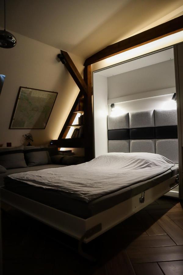 Attic Studio Jezyce พอซนาน ภายนอก รูปภาพ